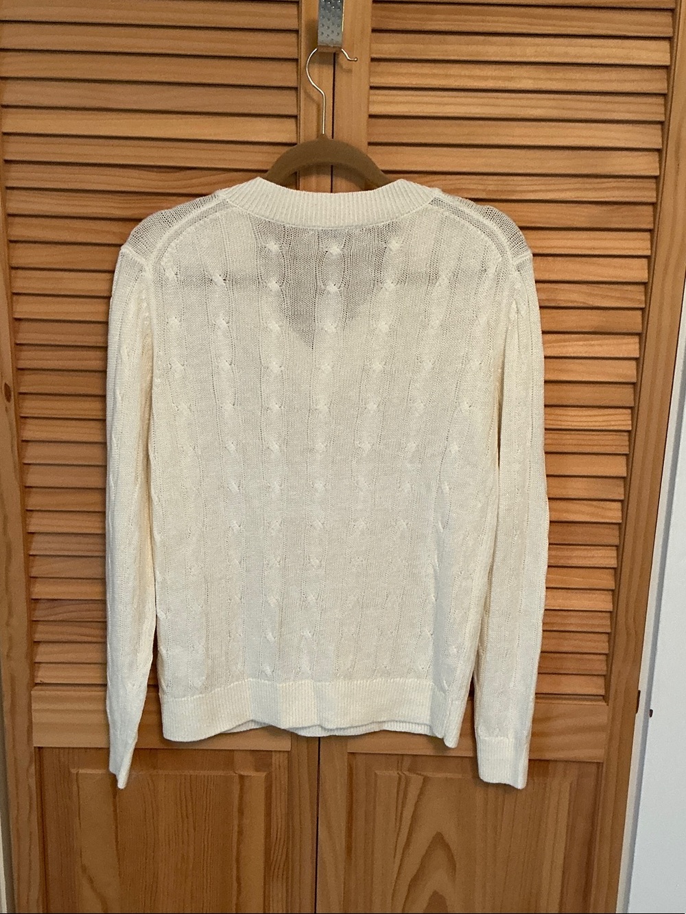 Brooks Brothers Ivory Cable-Knit V-Neck Sweater - Picture 4 of 4